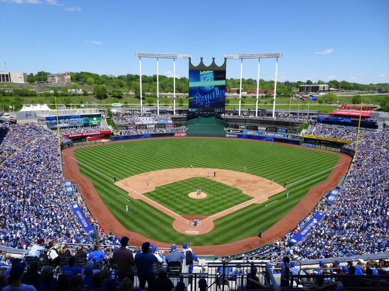 カウフマン・スタジアム（カンザスシティ・ロイヤルズ） メジャーリーグ観戦・ドット・コム