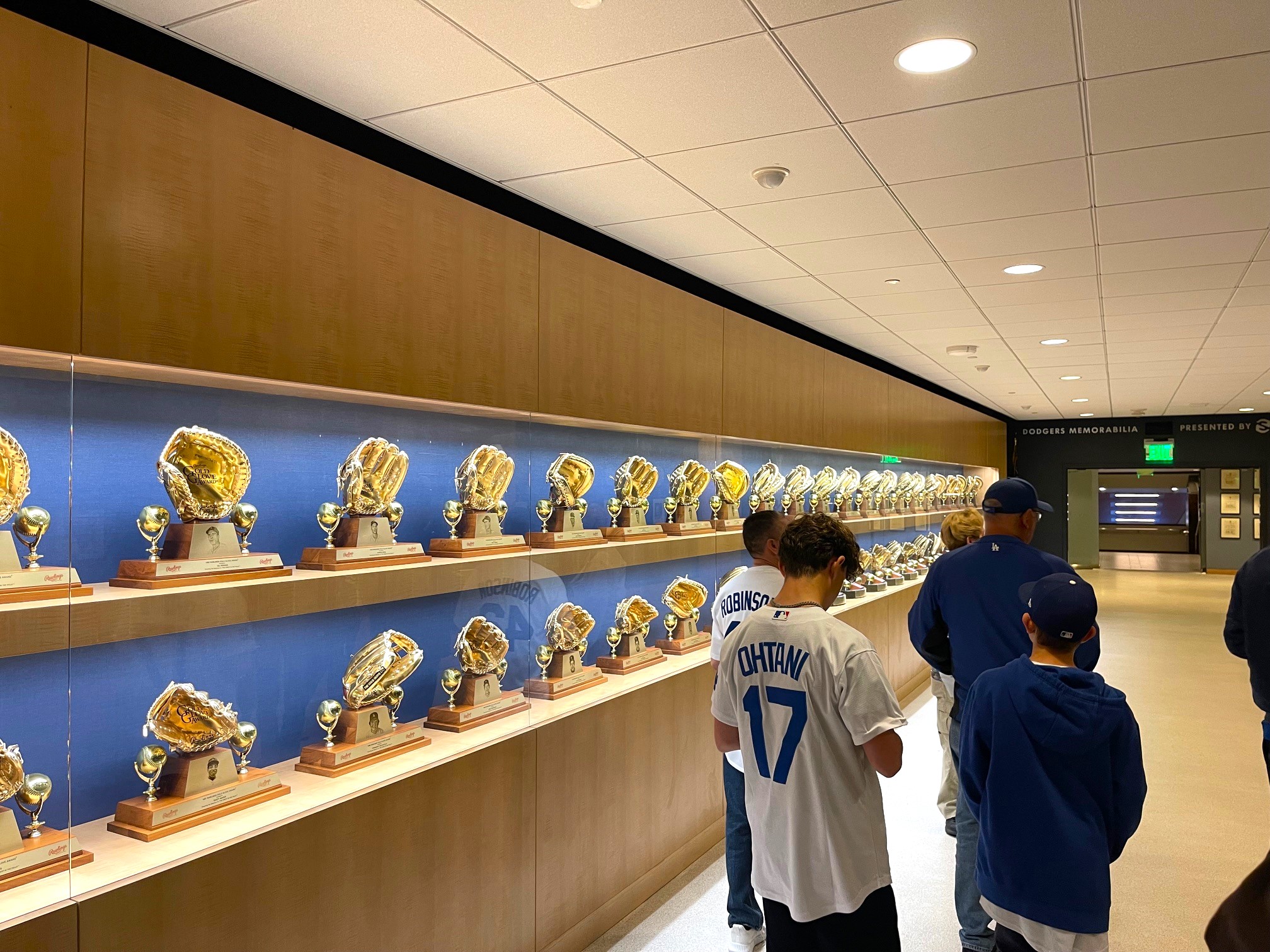 ドジャー・スタジアムのスタジアムツアー - メジャーリーグ観戦