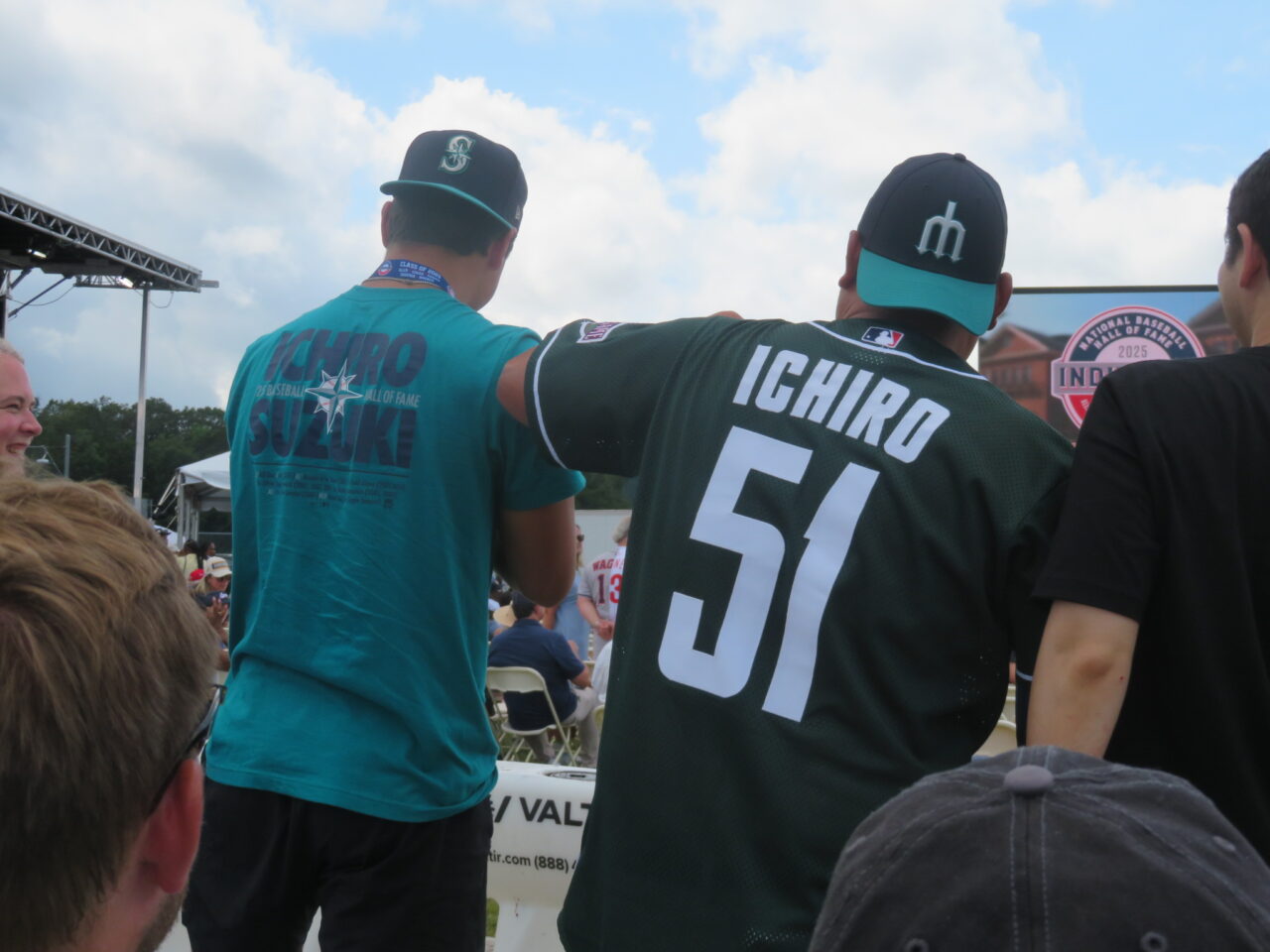 イチロー殿堂記念 現地8月10日配布クーパーズタウンの表彰楯のレプリカ 非売品 クーパーズタウンで行われるHall of Fameセレモニー記念『イチロー米国